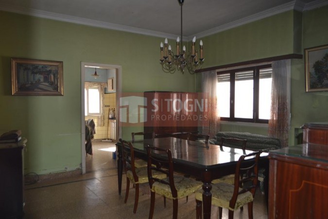 VENTA/PERMUTA CHALET BALCARCE
