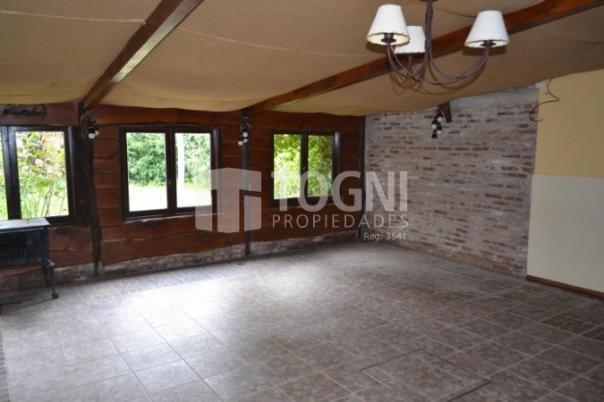 VENTA LOCAL...BALCARCE