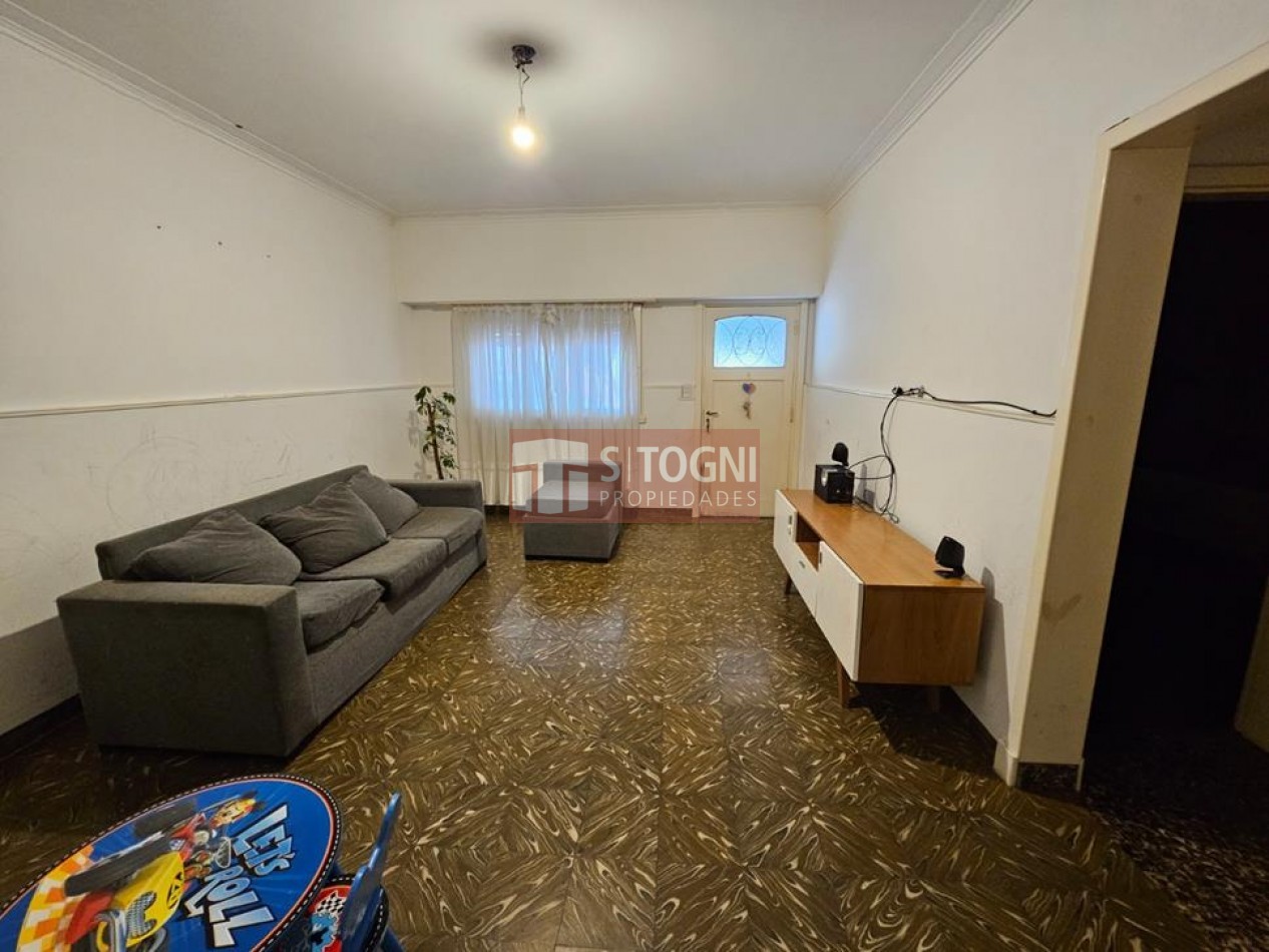 VENTA CASA EXCELENTE ZONA...BALCARCE !