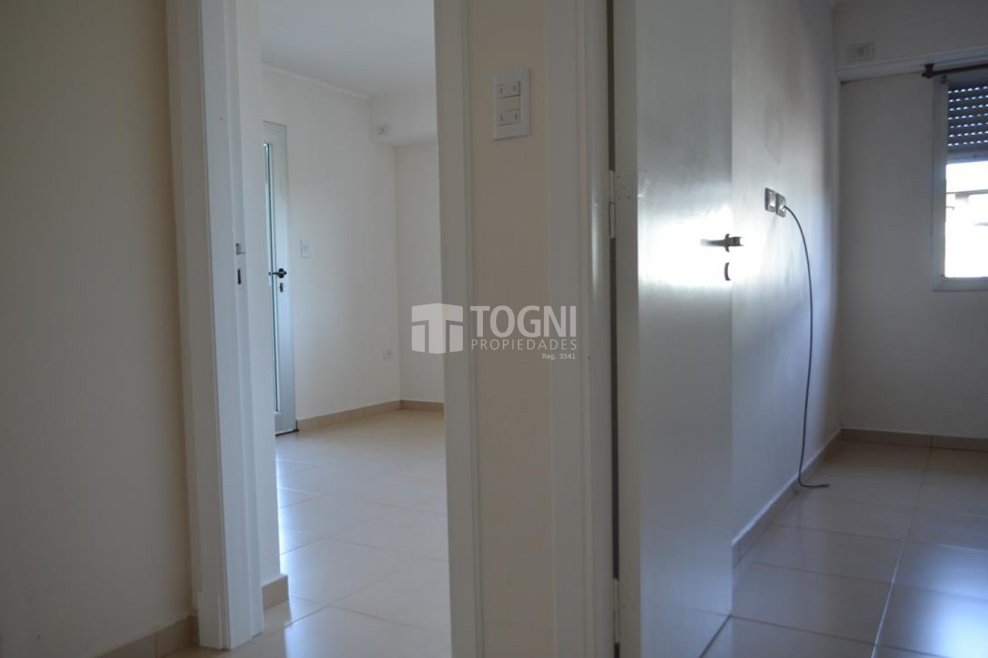 VENTA DUPLEX EXCELENTE ESTADO...BALCARCE
