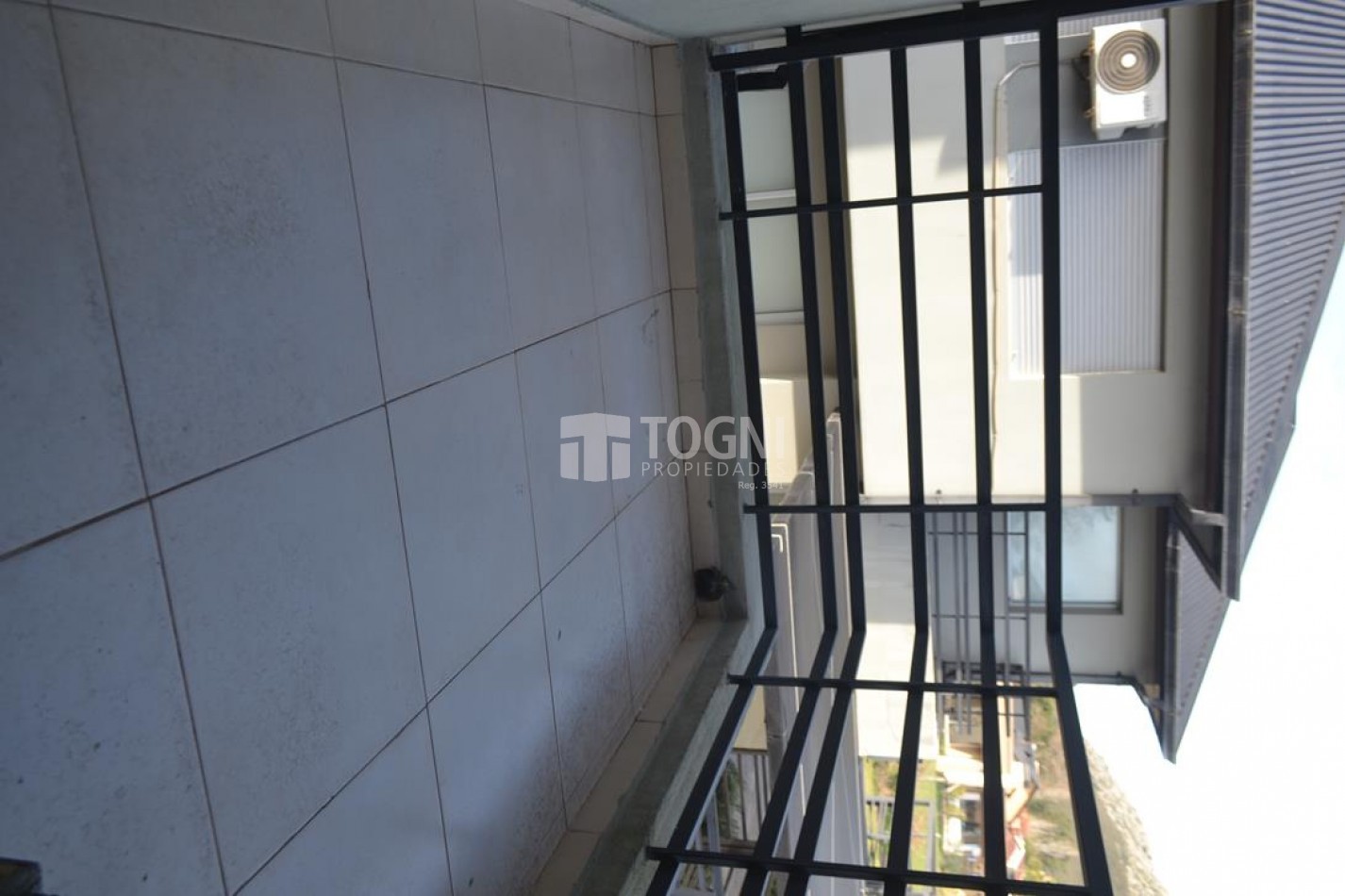 VENTA DUPLEX EXCELENTE ESTADO...BALCARCE