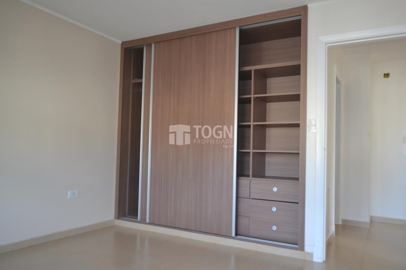 VENTA DUPLEX EXCELENTE ESTADO...BALCARCE