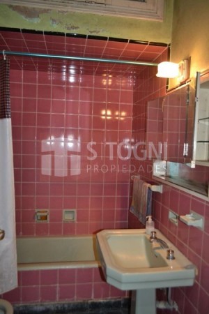 VENTA/PERMUTA CHALET BALCARCE