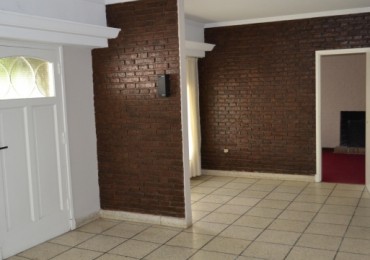 CASA IMPECABLE !!