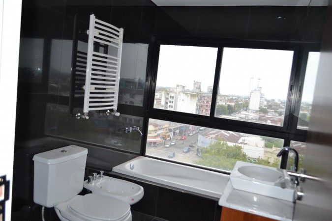 VENTA PENTHOUSE EDIFICIO ROCA. BALCARCE 