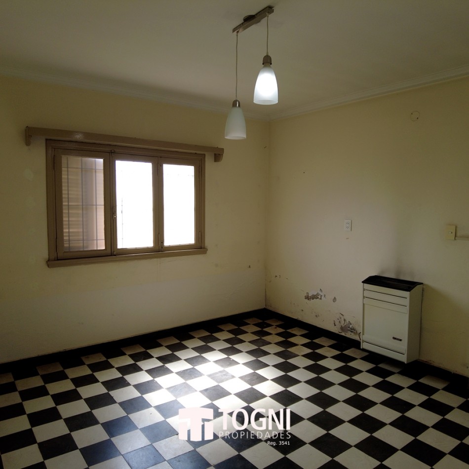 OPORTUNIDAD CASA EM VENTA. 10 X 50 !!