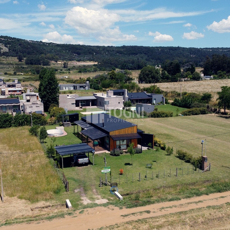 VENTA EXCELENTE CASA.... IMPERDIBLE !