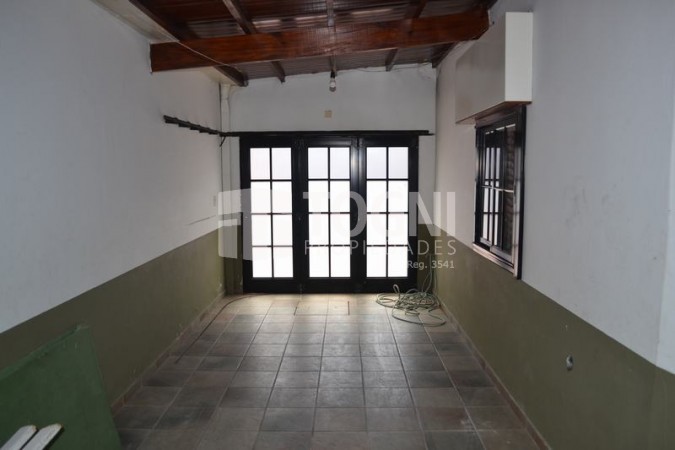 VENTA CASA LUMINOSA 