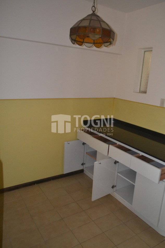 VENTA DUPLEX 5 AMBIENTES CENTRO!! BALCARCE