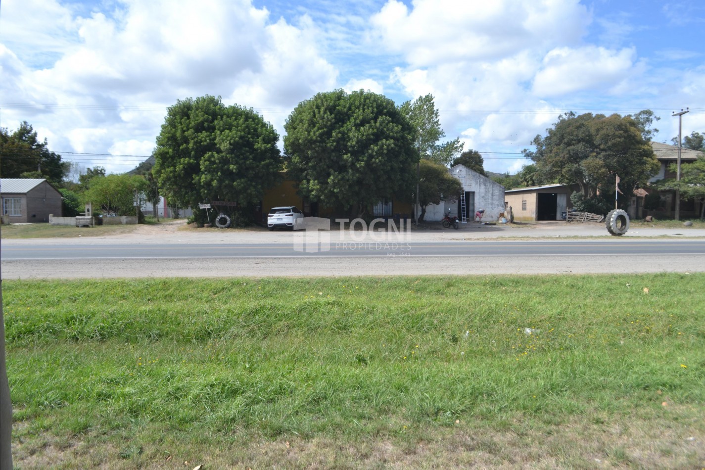 VENTA TERRENO DE 2000 m2 SOBRE RUTA 55!...BALCARCE