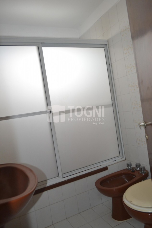 VENTA DUPLEX 5 AMBIENTES CENTRO!! BALCARCE