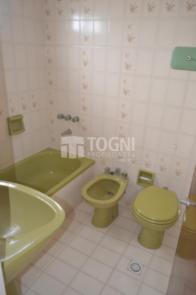 VENTA DUPLEX 5 AMBIENTES CENTRO!! BALCARCE