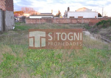 VENTA TERRENO c/ CIMIENTOS, 12,50 x 25...BALCARCE