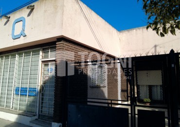 VENTA CASA + LOCAL...BALCARCE